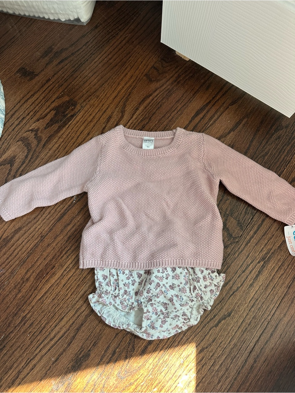 NWT 9M Knit Sweater with Floral Bloomer